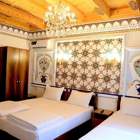 Meros Hotel Bukhara Exterior photo