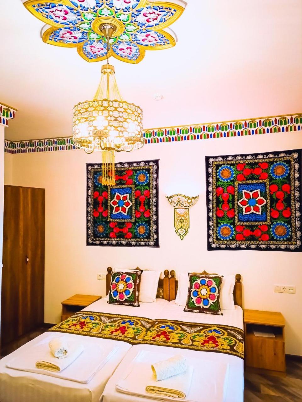 Meros Hotel Bukhara Exterior photo