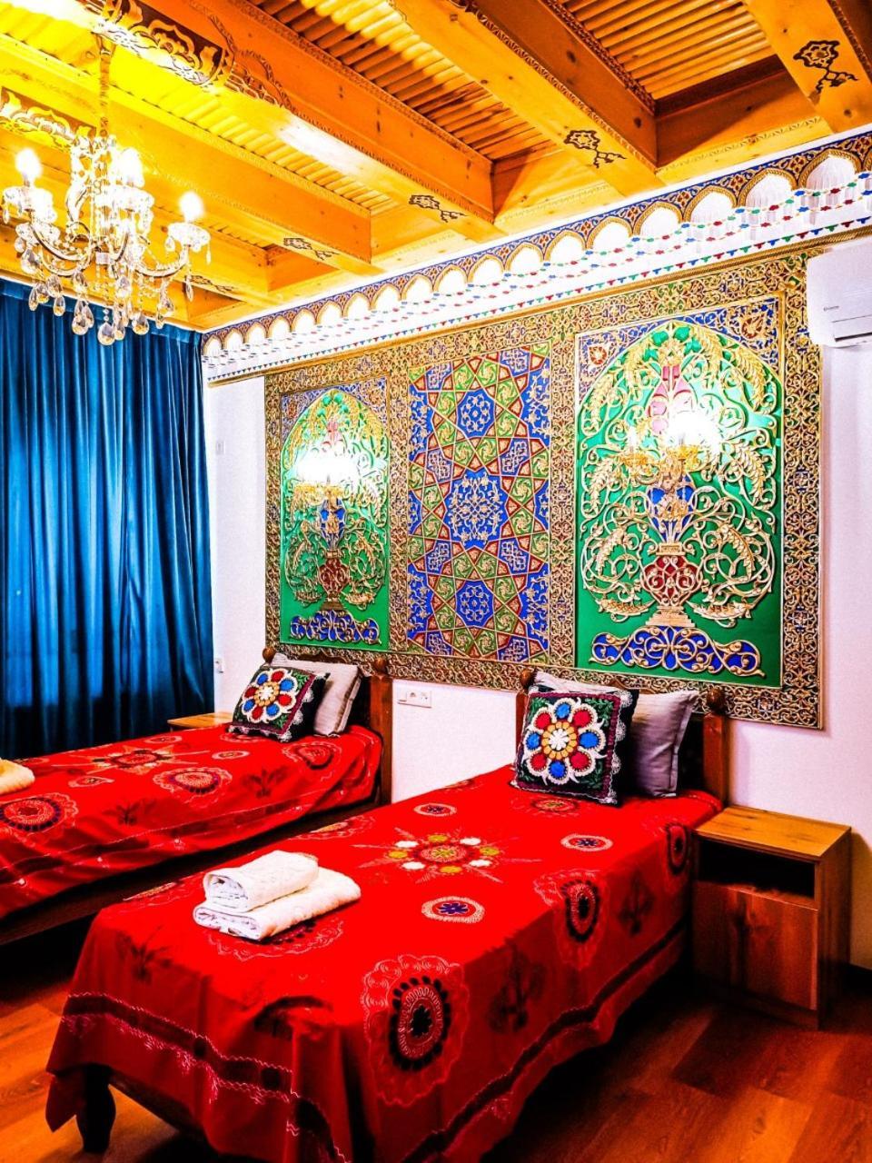Meros Hotel Bukhara Exterior photo
