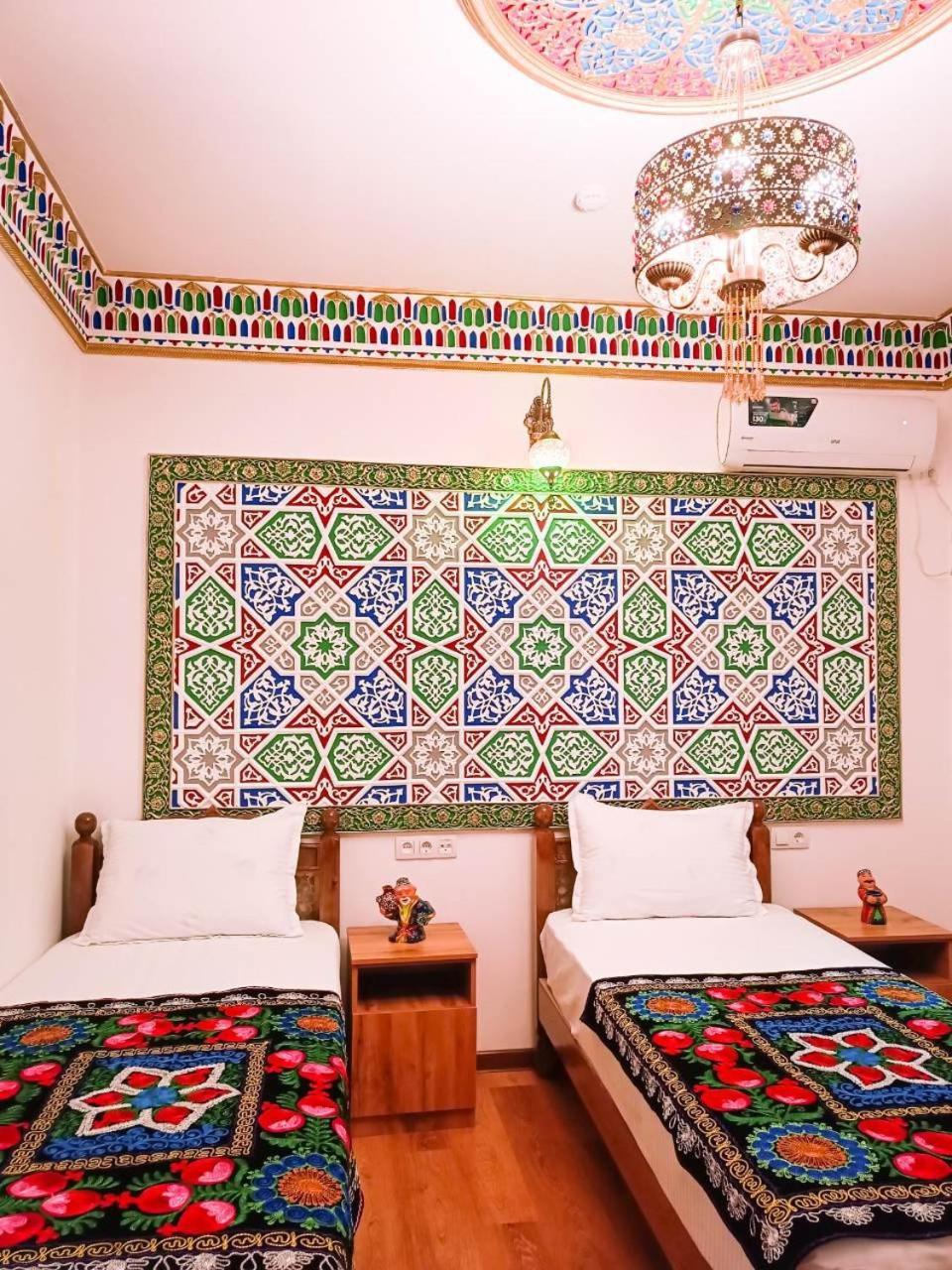 Meros Hotel Bukhara Exterior photo