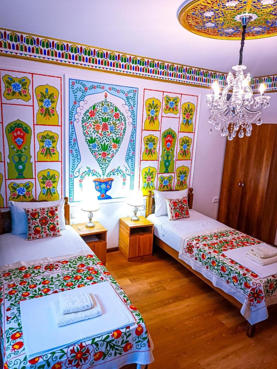 Meros Hotel Bukhara Exterior photo