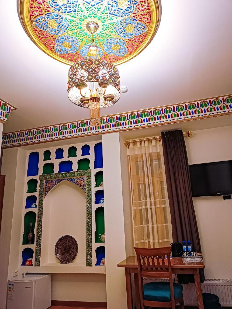 Meros Hotel Bukhara Exterior photo