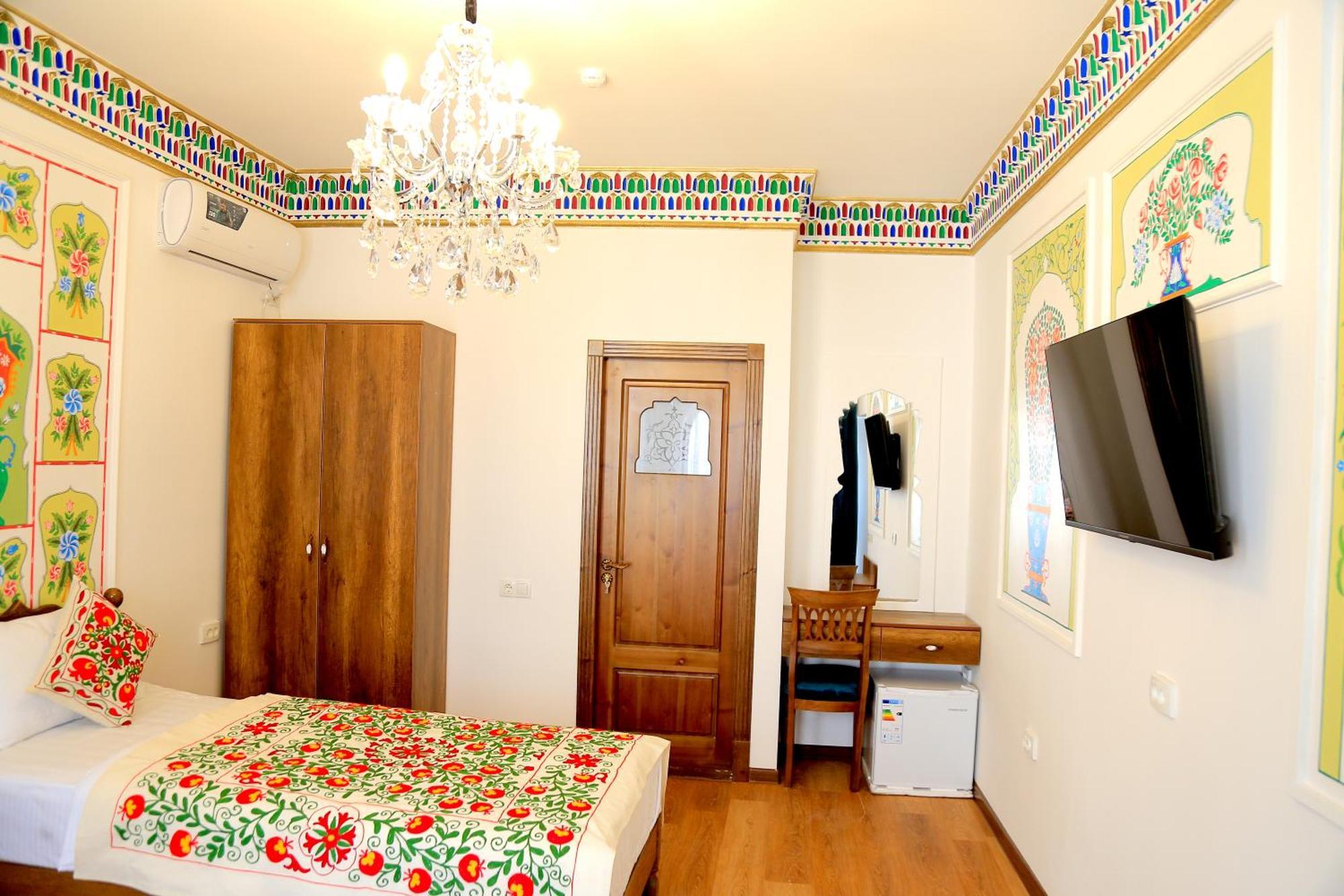 Meros Hotel Bukhara Exterior photo
